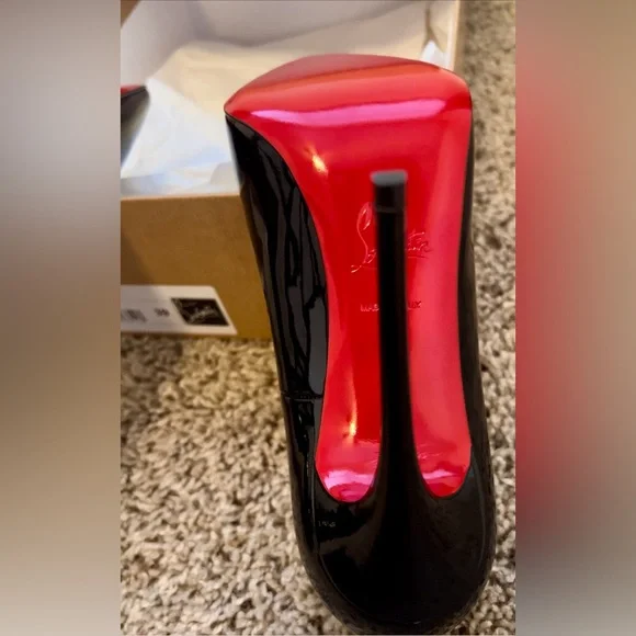 Christian Louboutin So Kate 120 Patent - Picture 9 of 11